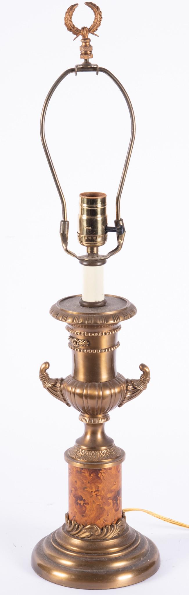 A Good Quality Cast Brass Table Lamp (1 of 4)