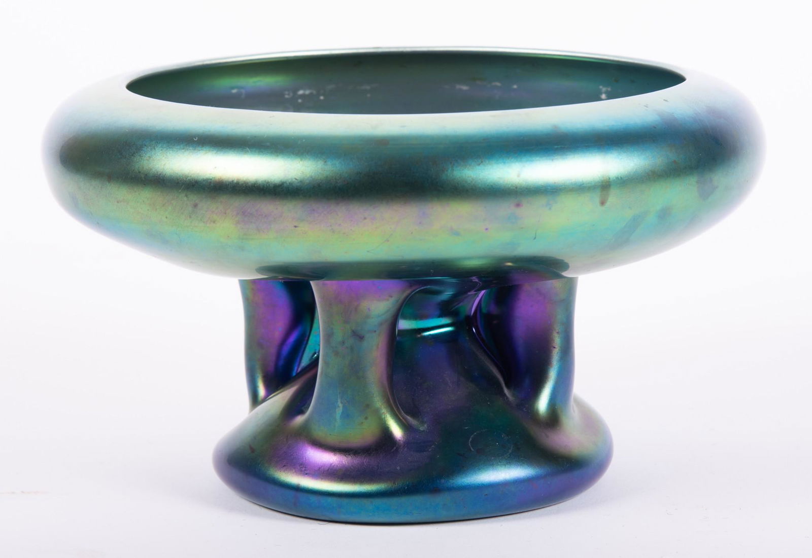 Steuben Blue Aurene Pedestal Bowl "Atomic Cloud" (1 of 4)