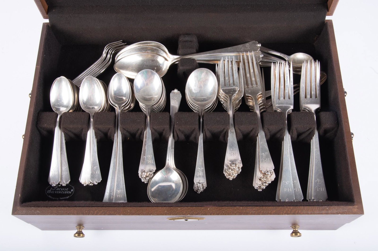 An Extensive Sterling Silver Flatware Service, "Lotus" by Watson (144 Pcs) (1 of 5)