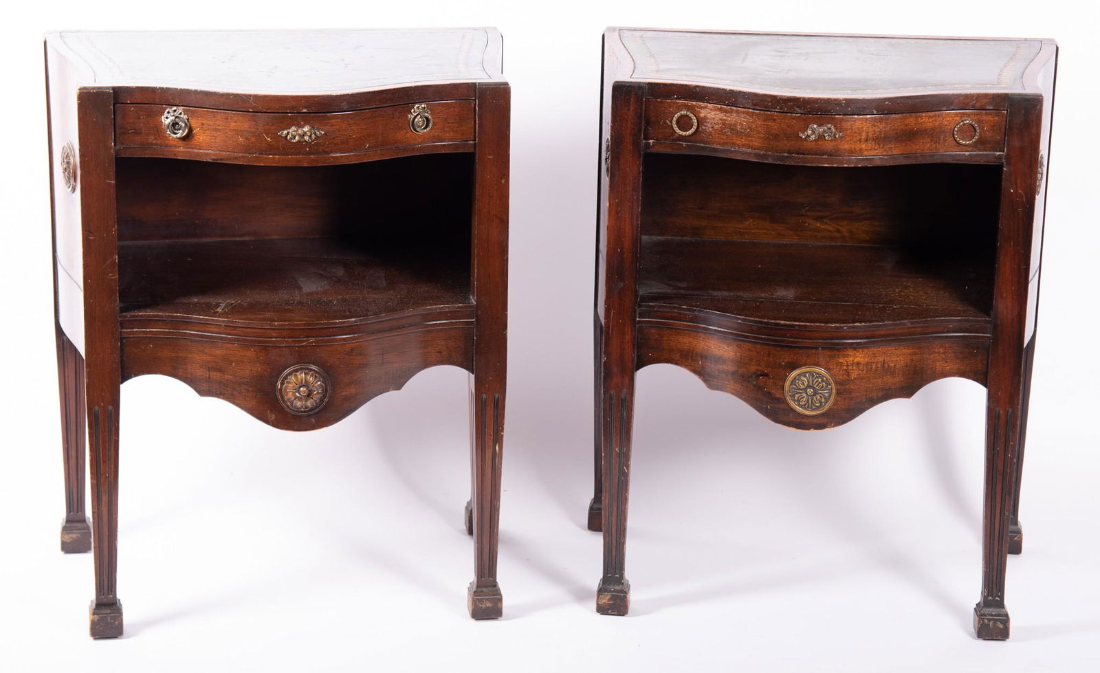 Pair Of Twentieth Century Mahogany Nightstands (1 of 4)