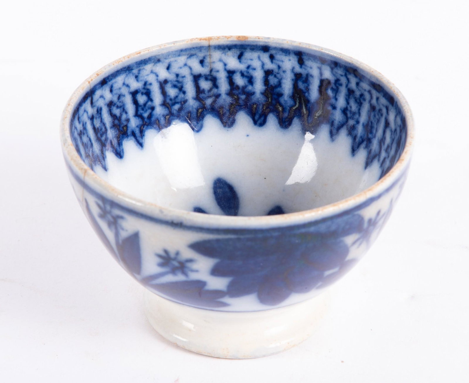 English Pearlware Footed Bowl: English Pearlware Footed Bowlblue decoration; crack.4 3/3 x 2 3/4 inches