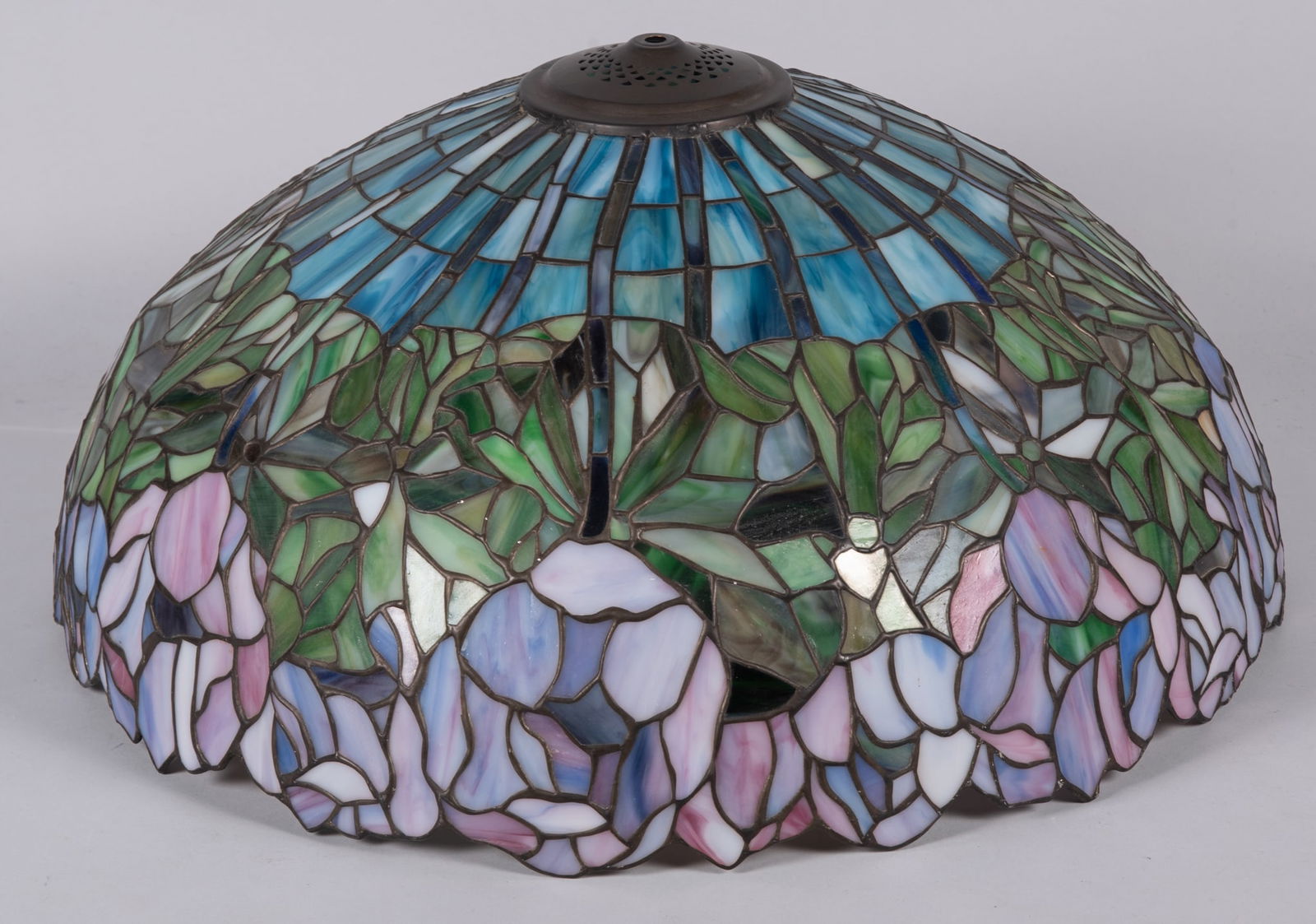 Large tiffany on sale lamp shades