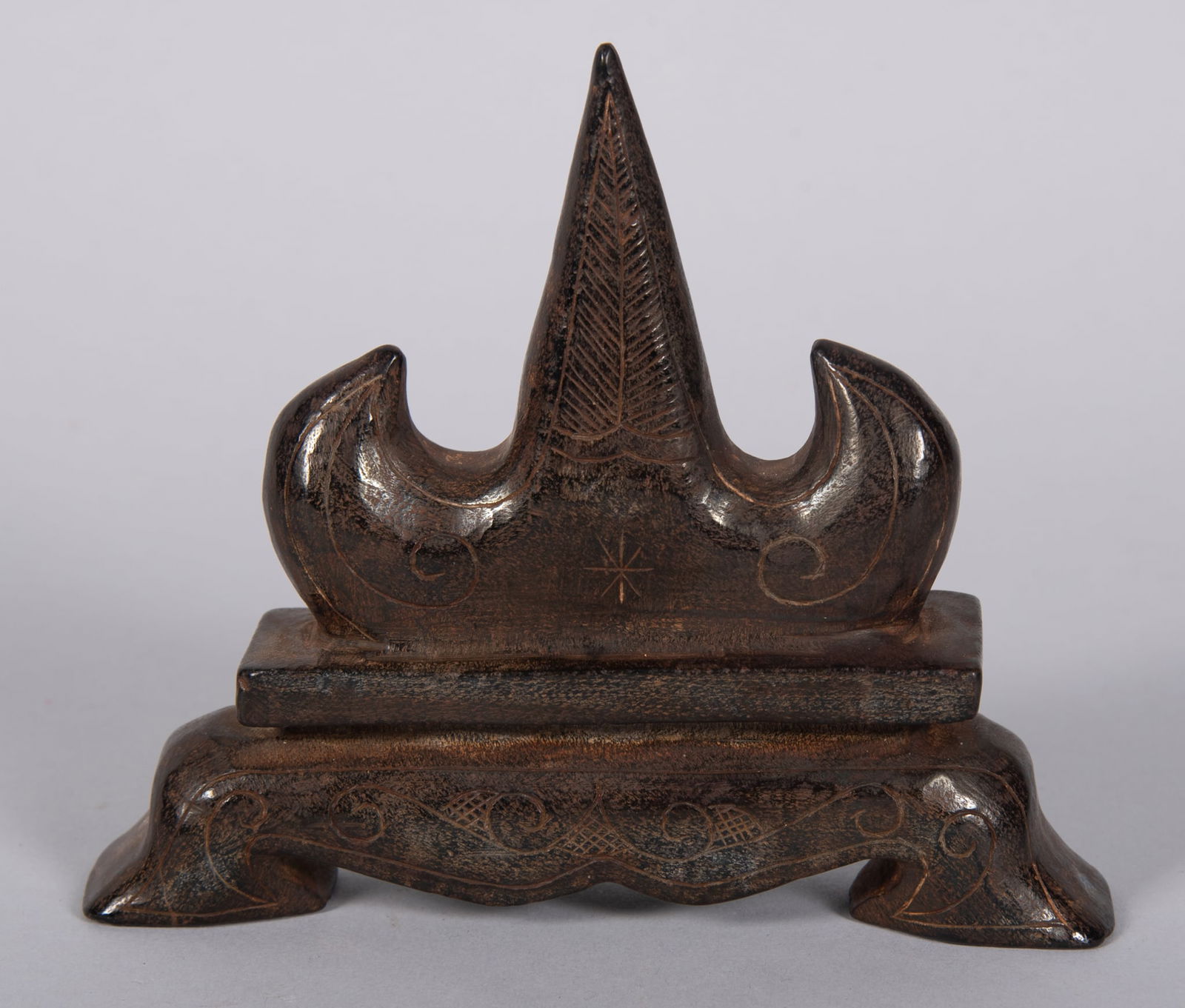 An Antique Chinese Carved Hardstone Brush Rest (1 of 4)