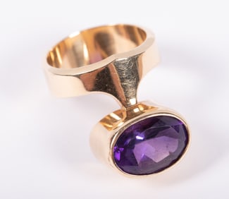 14k Yellow Gold/Amethyst Ring