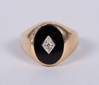 10K Yellow Gold Diamond/Onyx Ring