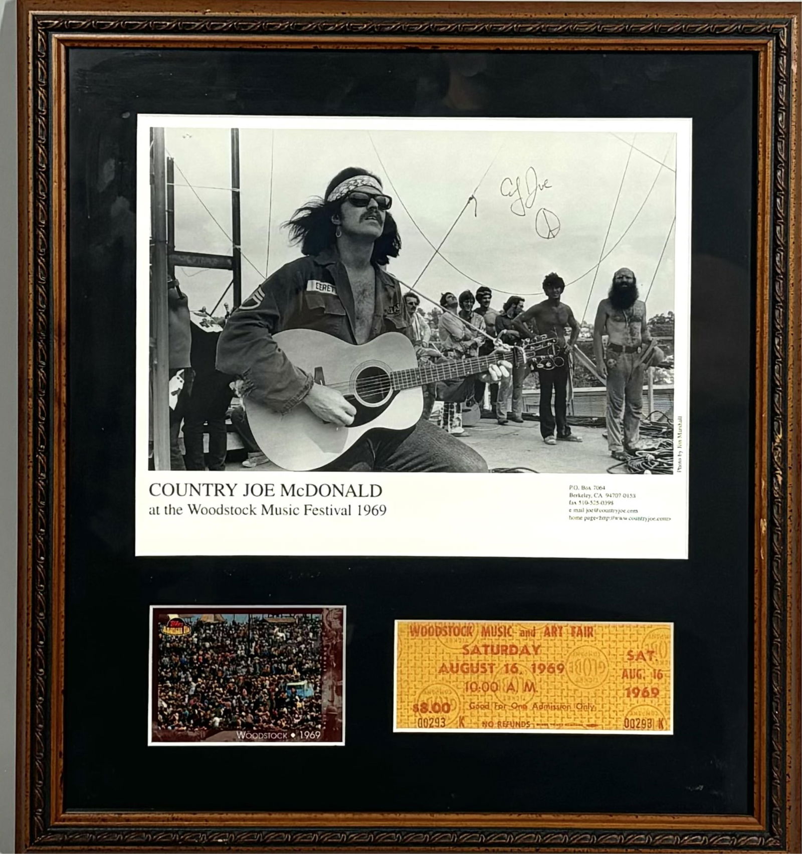 Jim Marshall, Chicago, Illinois (1936-2010), Country Joe McDonald at the Woodstock Music Festival (1 of 1)