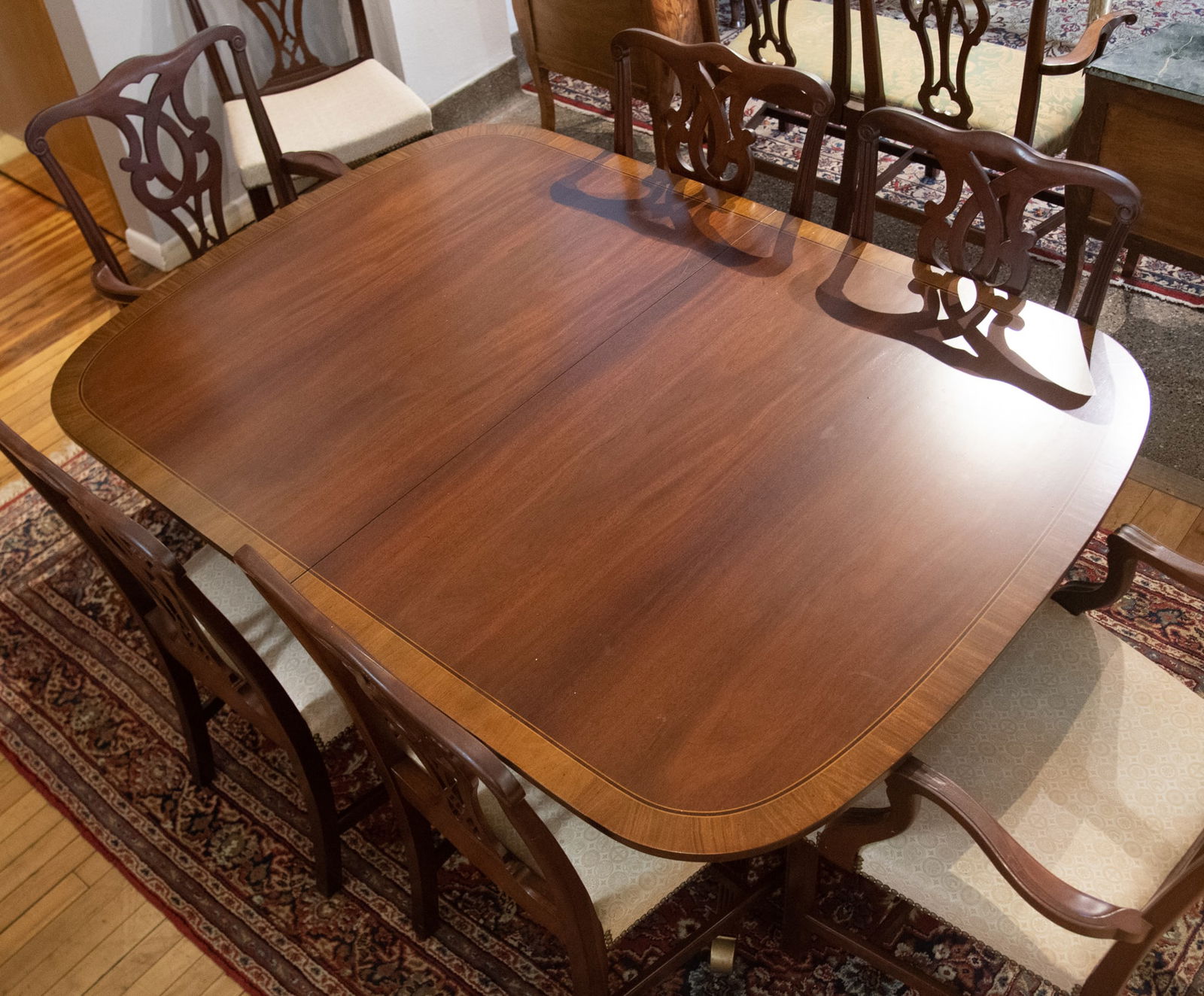 Baker Mahogany Dining Room Set (1 of 3)