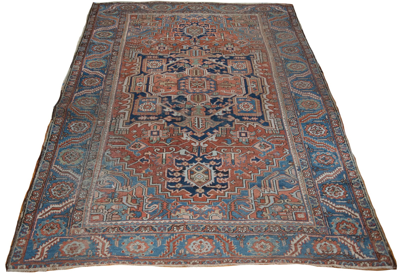 A Handwoven Persian Heriz Room Rug (1 of 3)