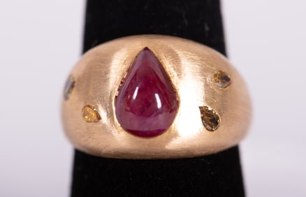 18K Gold Natural Ruby Cabochon and Diamond Ring