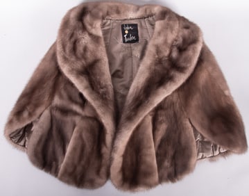 Ladies Blue Iris Lutetia Mink Cape/Stole with Double Fur Collar Retailed by John Tauben, Dallas,