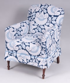 Modern Ladies Upholstered Chair