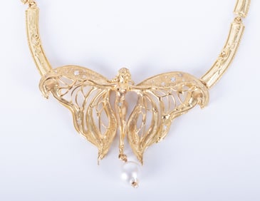Art Nouveau Style Necklace in 18K Yellow Gold signed NoAr
