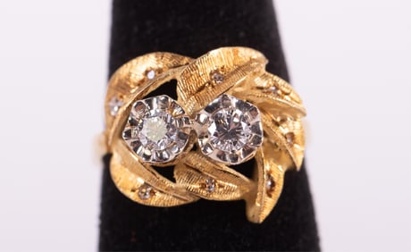 Vintage 14K Yellow Gold Diamond Ring
