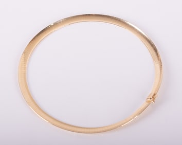 14K Yellow Gold Omega Necklace