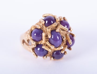 18K Yellow Gold Ring set with Star Sapphires