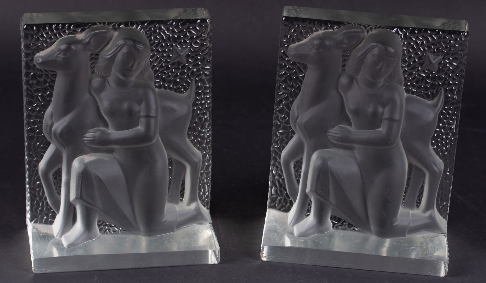 A Pair of Art Deco Style Bookends, Carl Schmitz for Verlys (1 of 6)
