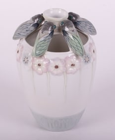 An Art Nouveau Porcelain Cicada Vase