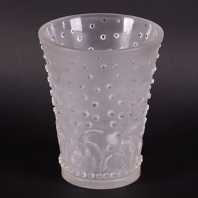 An Art Deco Lalique Style Ajaccio Pattern Vase