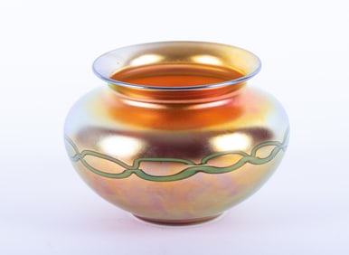 A Gold Aurene Studio Art Glass Bowl