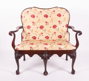 English Design Mahogany Settee