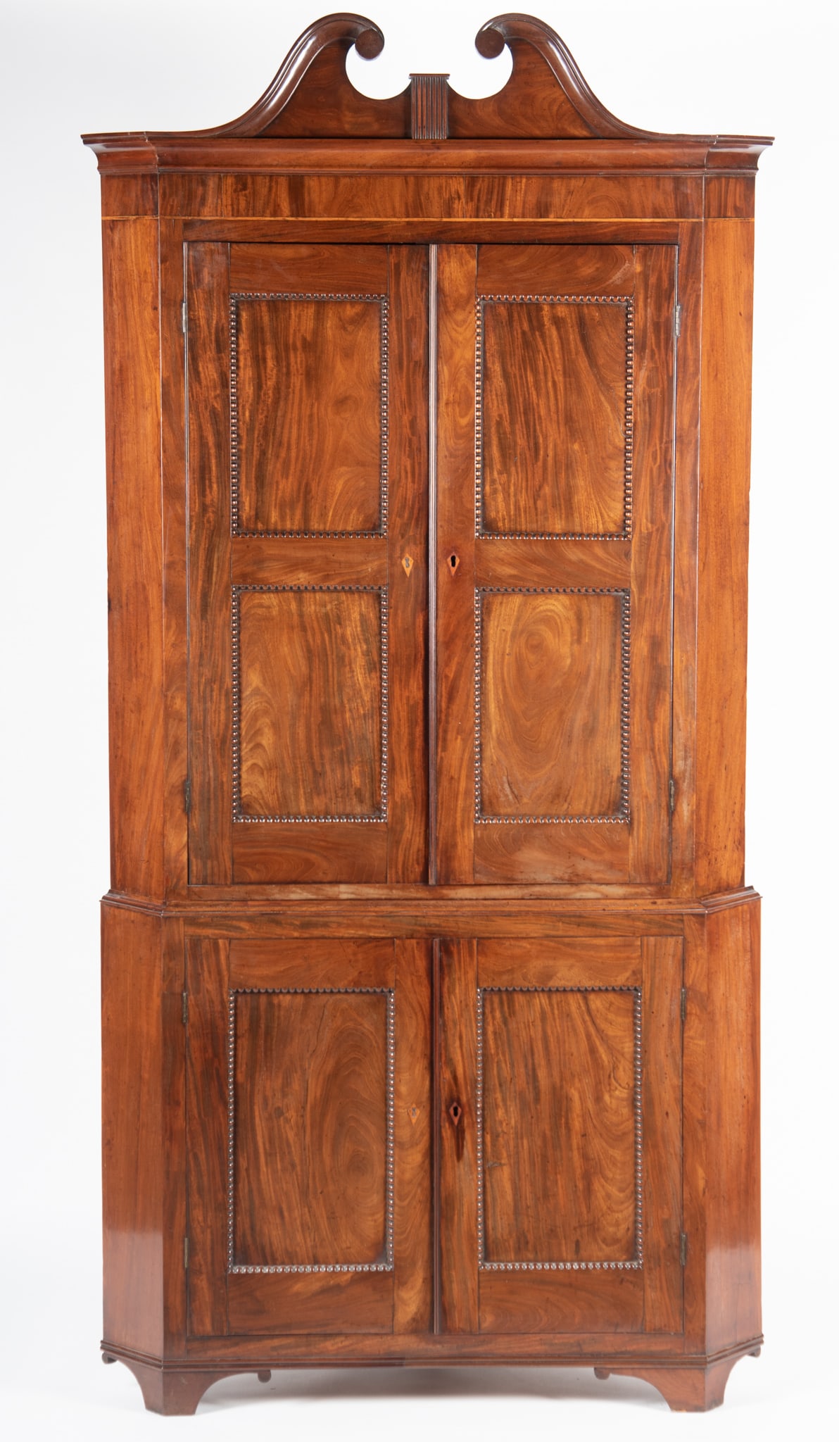 Antique English Two Member Corner Cabinet (1 of 5)