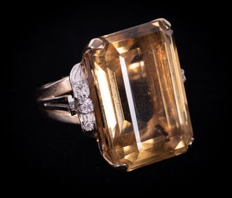Citrine Diamond Ring set in 14K Yellow Gold