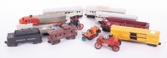 Collection Of Mid Century O Scale Lionel And American Flyer Train Accessories