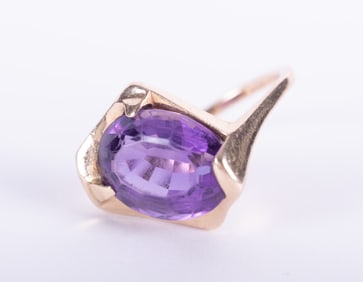 14K Yellow Gold Amethyst Ring