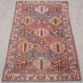Handwoven Persian Bakhtiari Room Rug