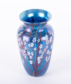 An Orient & Flume Hawthorne Art Glass Vase