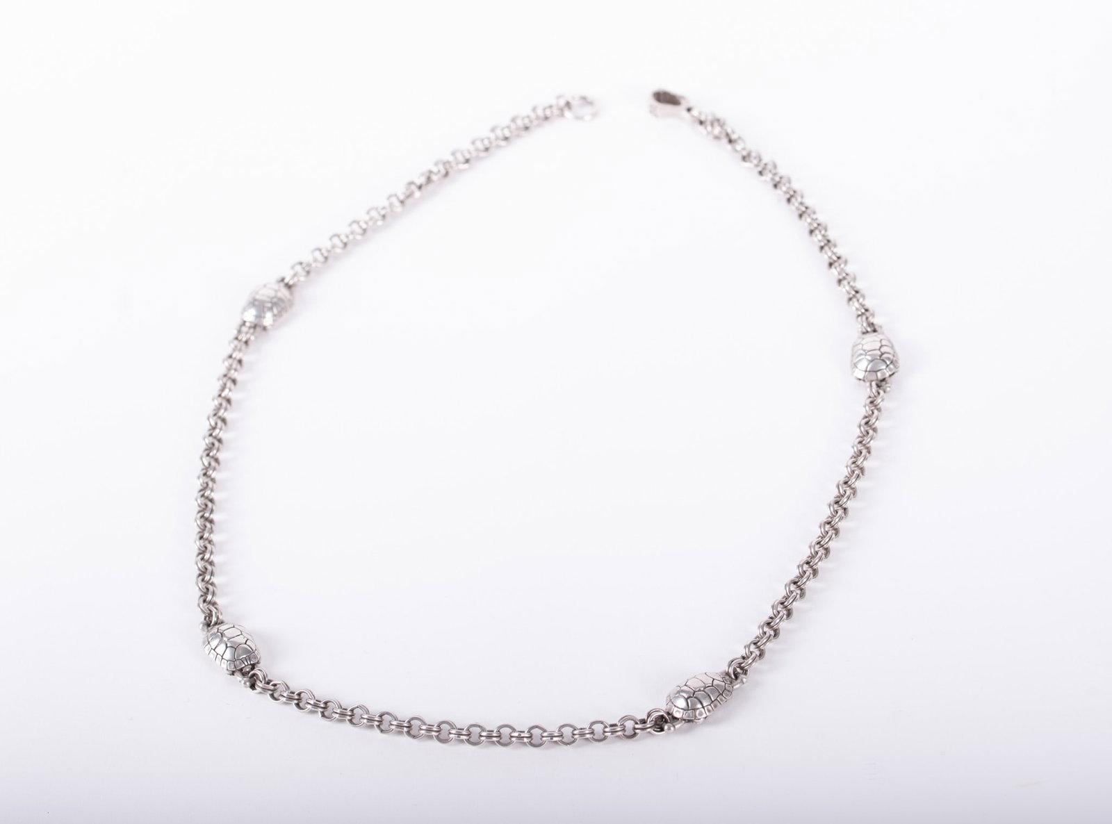 B Kieselstein Cord Sterling Chain with Turtles Interspersed (1 of 3)