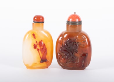 Pair of Agate Snuff Bottles