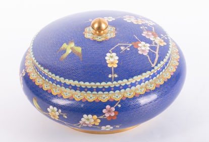 A Chinese Cloisonne Lidded Bowl with Floral and Bird Motif