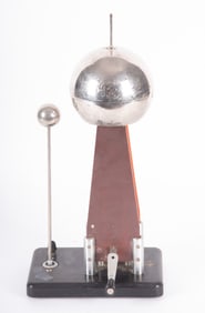 Van de Graaff Electrostatic Scientific Model