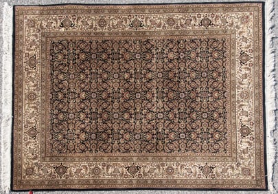 Handwoven Persian Design Room Rug