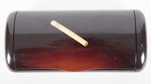 A Vintage Italian Lacquered Cigarette Box