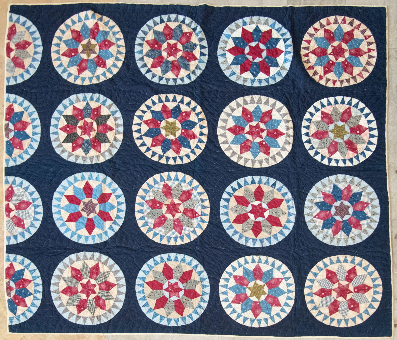 Mariner's Compass on Georgetown Circle Quilt Late 19th, Early 20th Century (1 of 4)