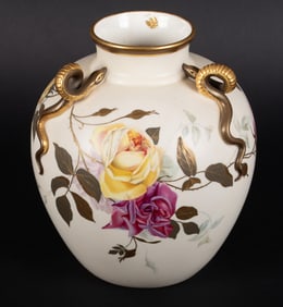 An English Worcester Porcelain Vase with Snake Handles