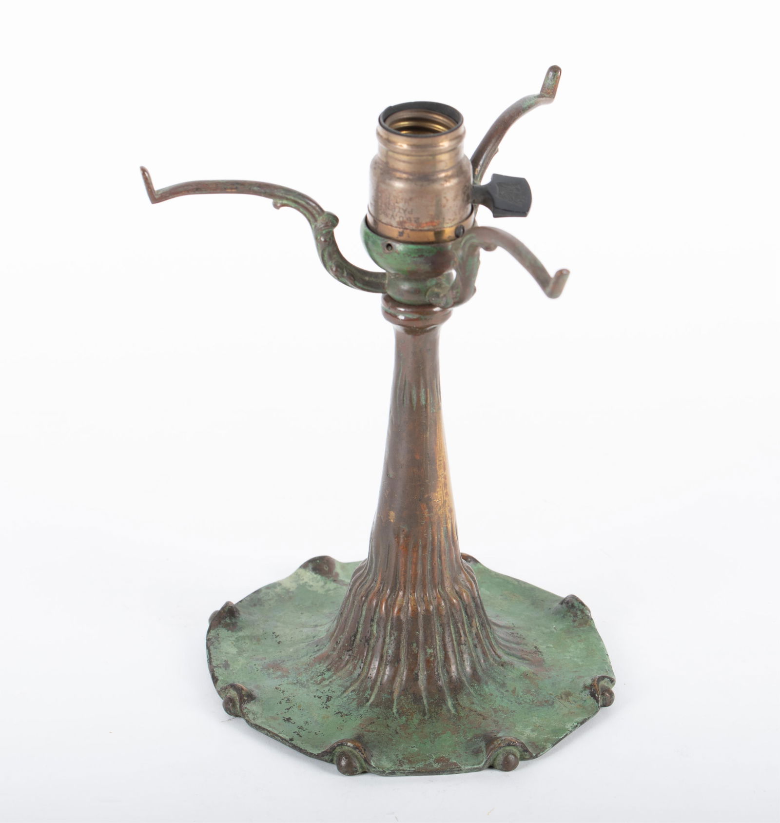 A Tiffany Studios Patinated Bronze Desk Lamp Base, #606 (1 of 7)