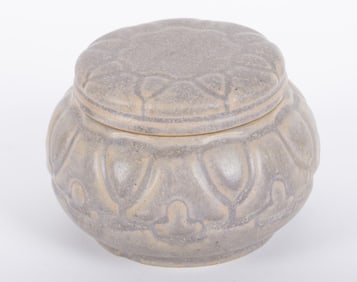 A Fulper Pottery Arts & Crafts Covered Bowl