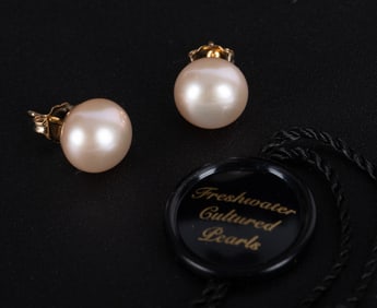 Freshwater Cultured Pearl Earrings with 14K Posts