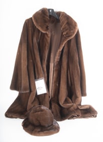 Natural Mahogany Mink Stroller, Swing/ X-Cut Gather Collar; together with Matching Mink Floppy Hat