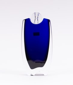 A Baccarat Oceanie Art Moderne Cobalt Blue Crystal Vase