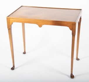 Queen Anne Design Tea Table