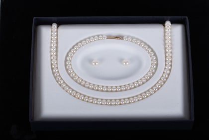 Freshwater Pearl Boxed Set