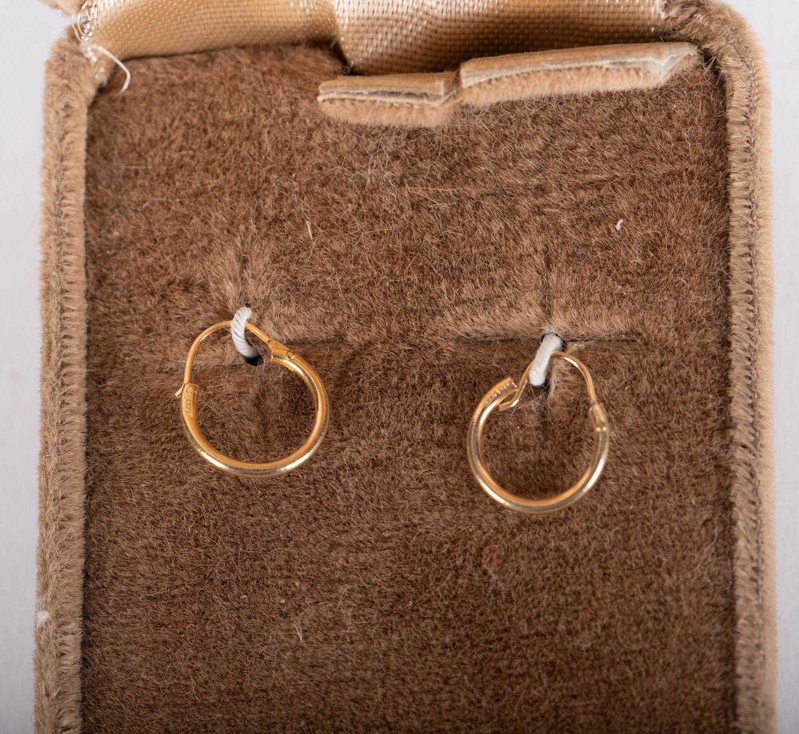 14k Small Hoop Earrings (1 of 2)