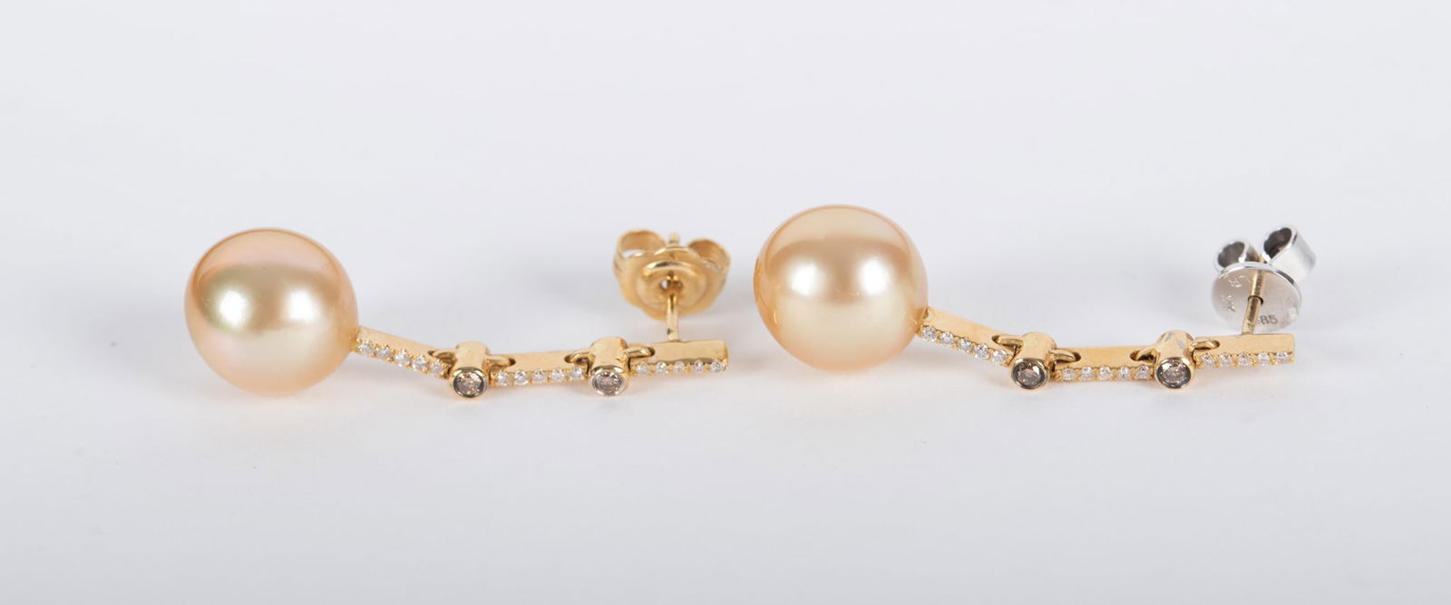 Outstanding South Sea Pearl Drop Earrings with Diamonds set in 18K Yellow Gold (1 of 3)