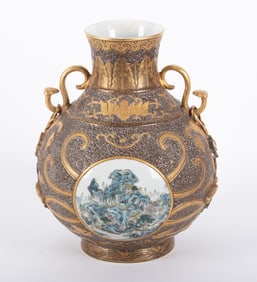Chinese Enamel Decorated Porcelain Vase
