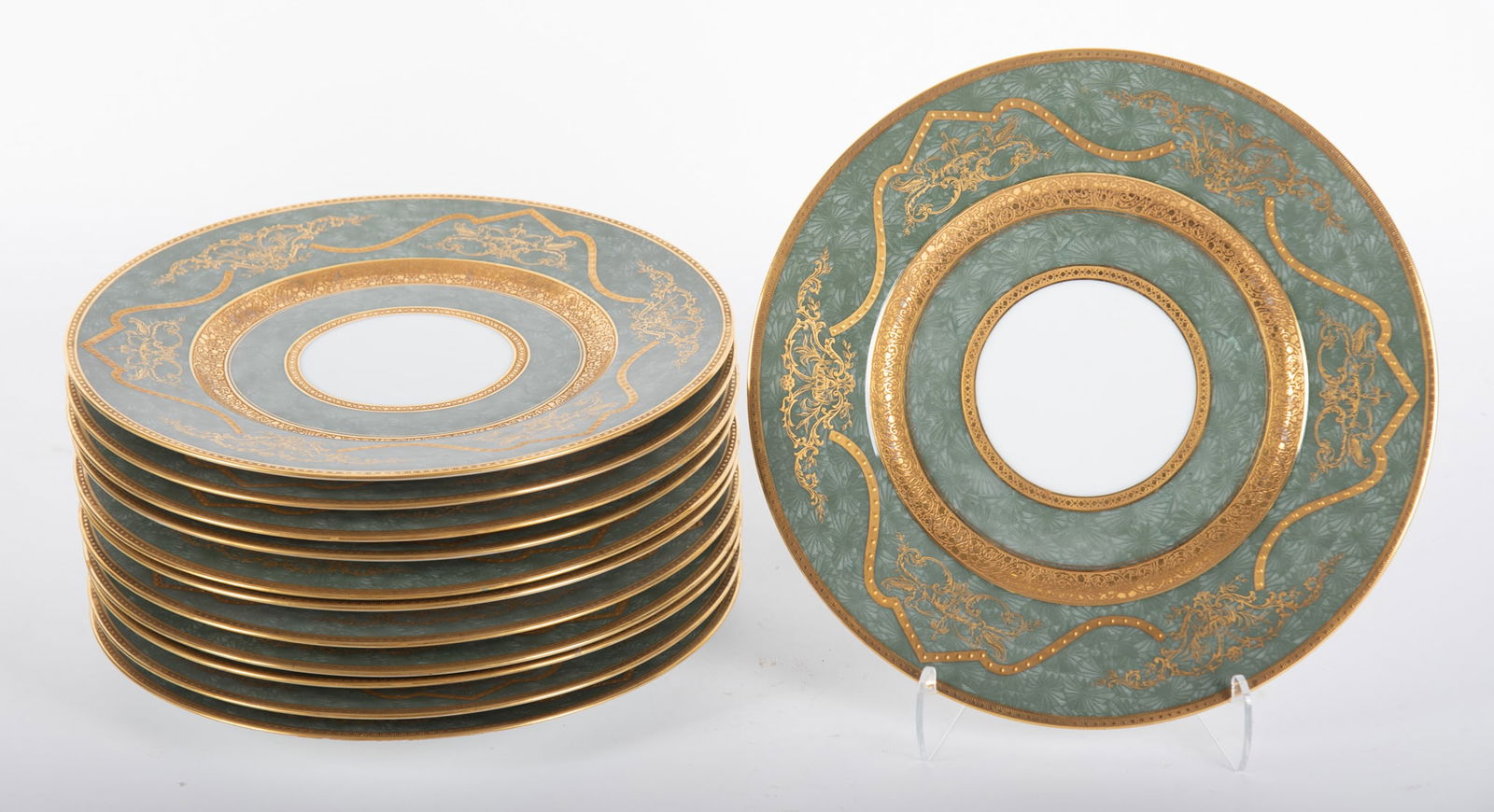 Set of Twelve Royal Bavarian Hutschenreuther Plates (1 of 4)