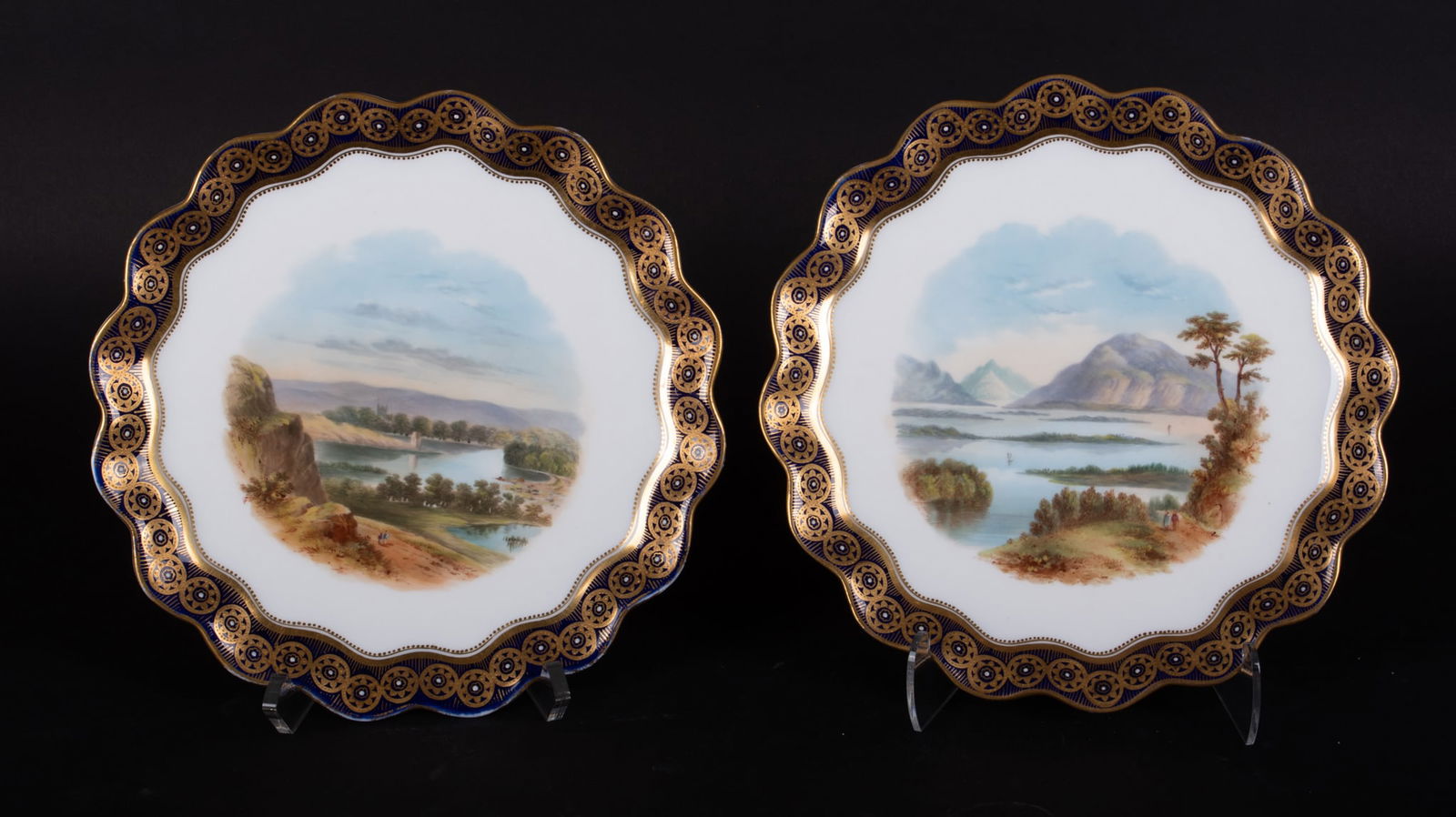 A Fine Pair of Antique Coalport Porcelain Cabinet Plates (1 of 4)